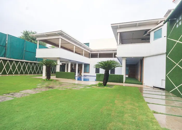 Bungalow8