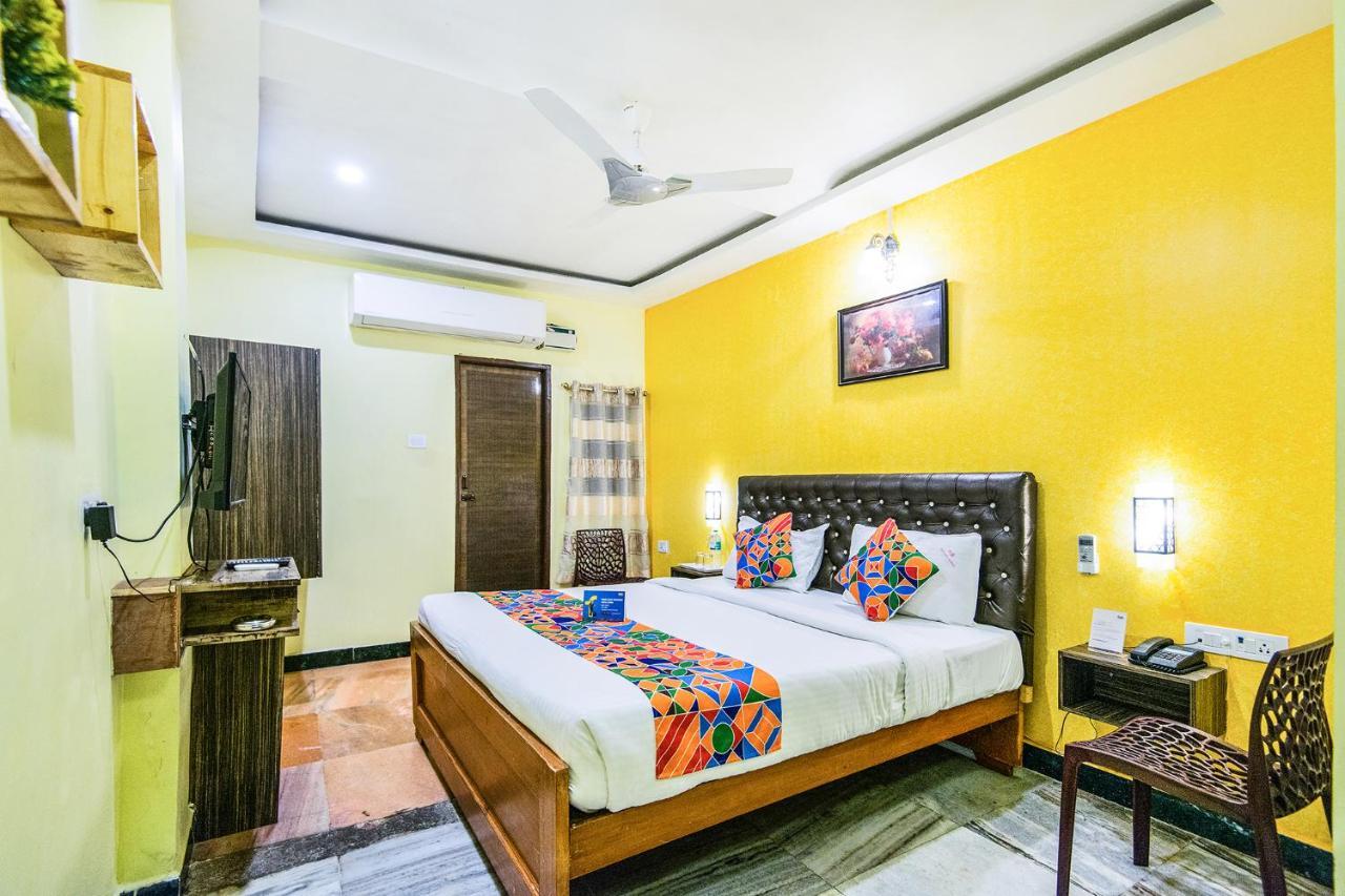 Royal Palace Marina 3* Chennai