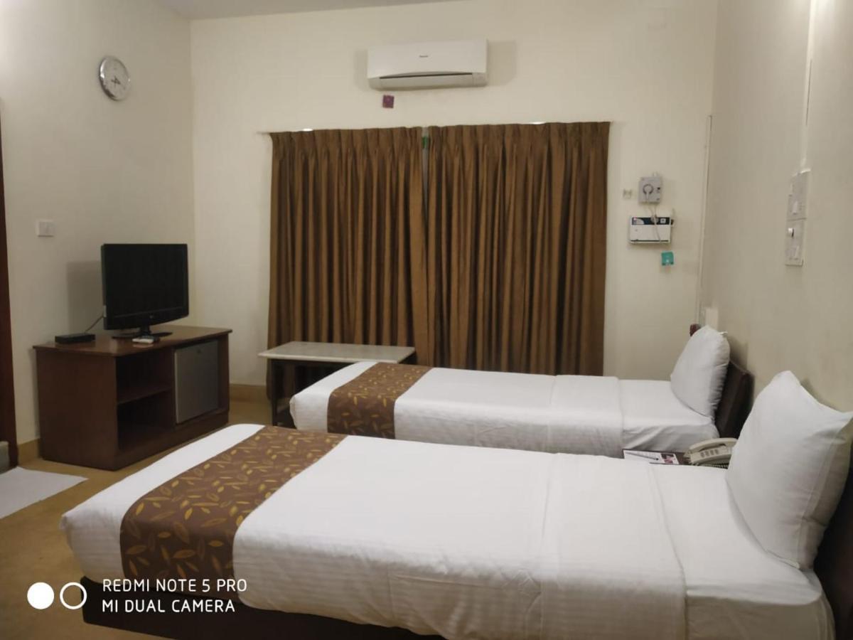 Hanu Reddy Residences Wallace Garden Guest house Chennai