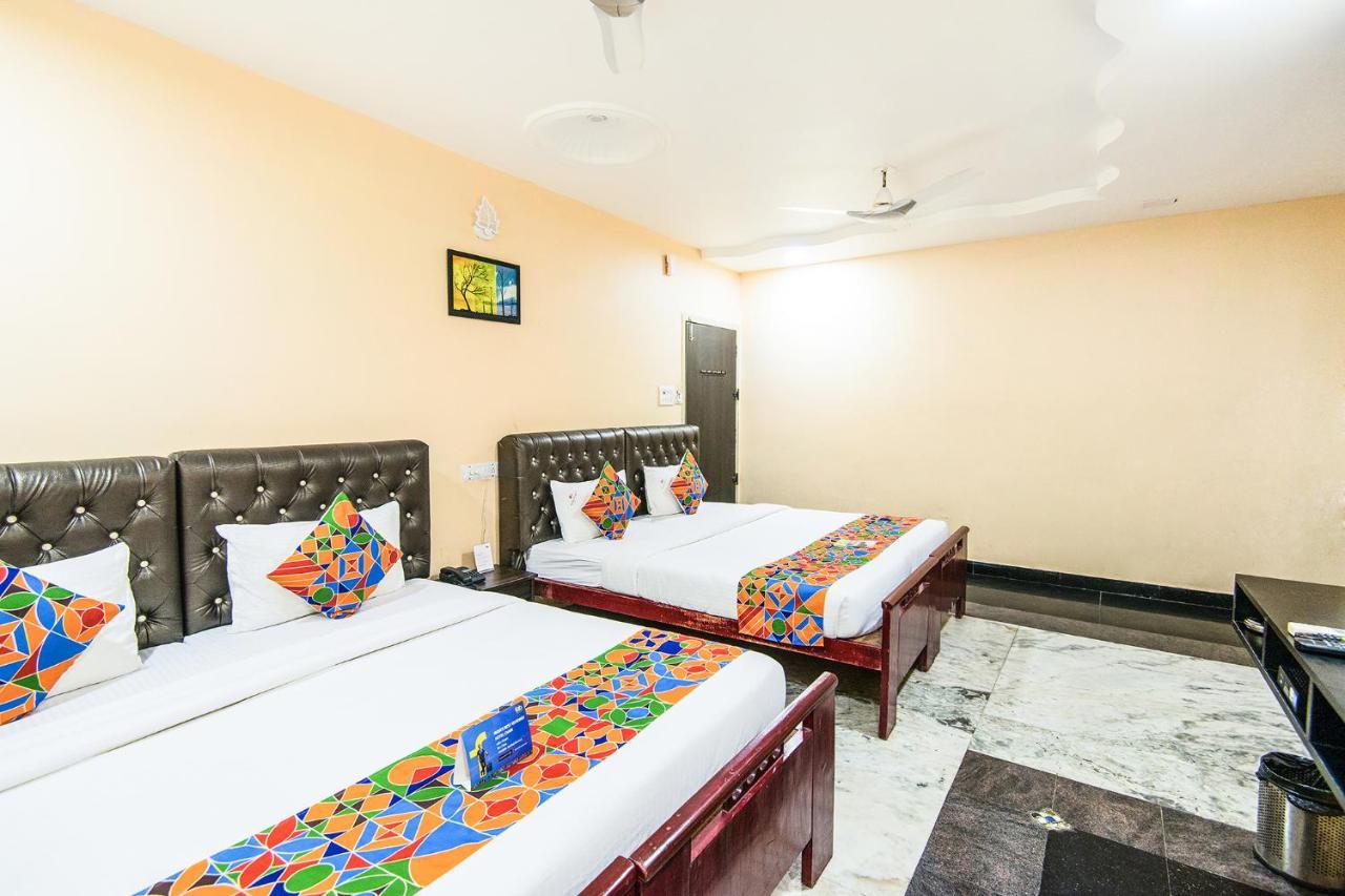 Royal Palace Marina 3* Chennai