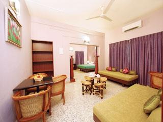 Hanu Reddy Residences Wallace Garden 3*