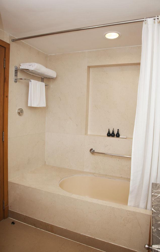 Courtyard By Marriott Chennai