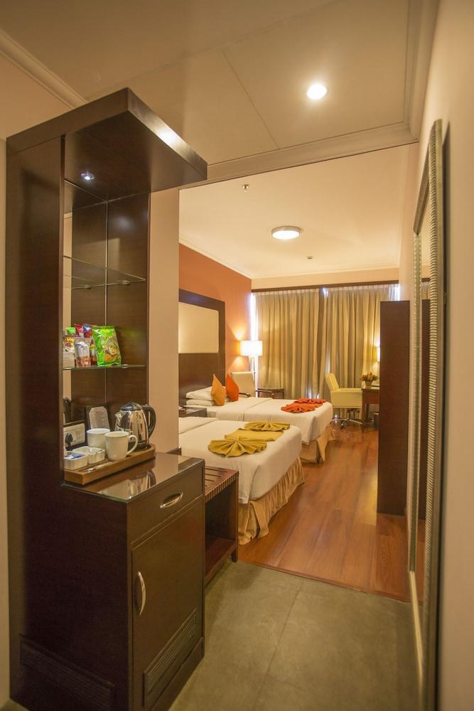 The Metroplace Inside Ascendas It Park Taramani Hotel 3*