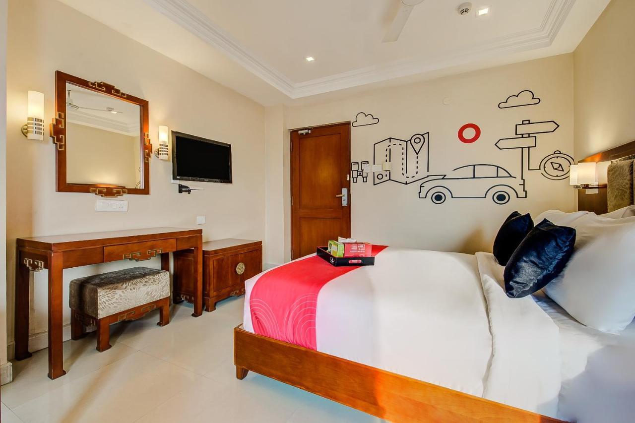 Metro Grand Hotel