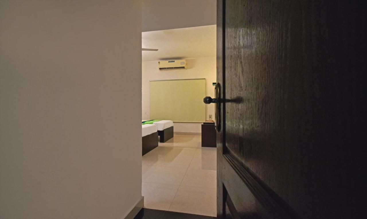 Hotel Treebo Samhaar Residency Thoraipakkam 3*