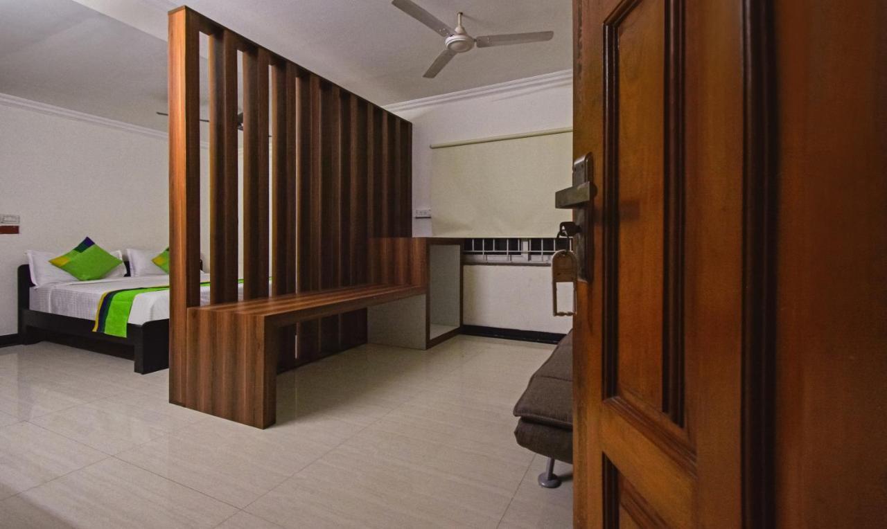 Treebo Samhaar Residency Thoraipakkam Hotel