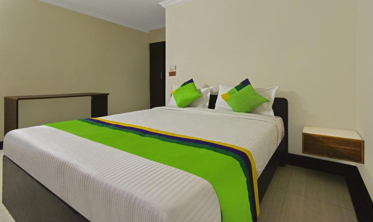Treebo Samhaar Residency Thoraipakkam Hotel