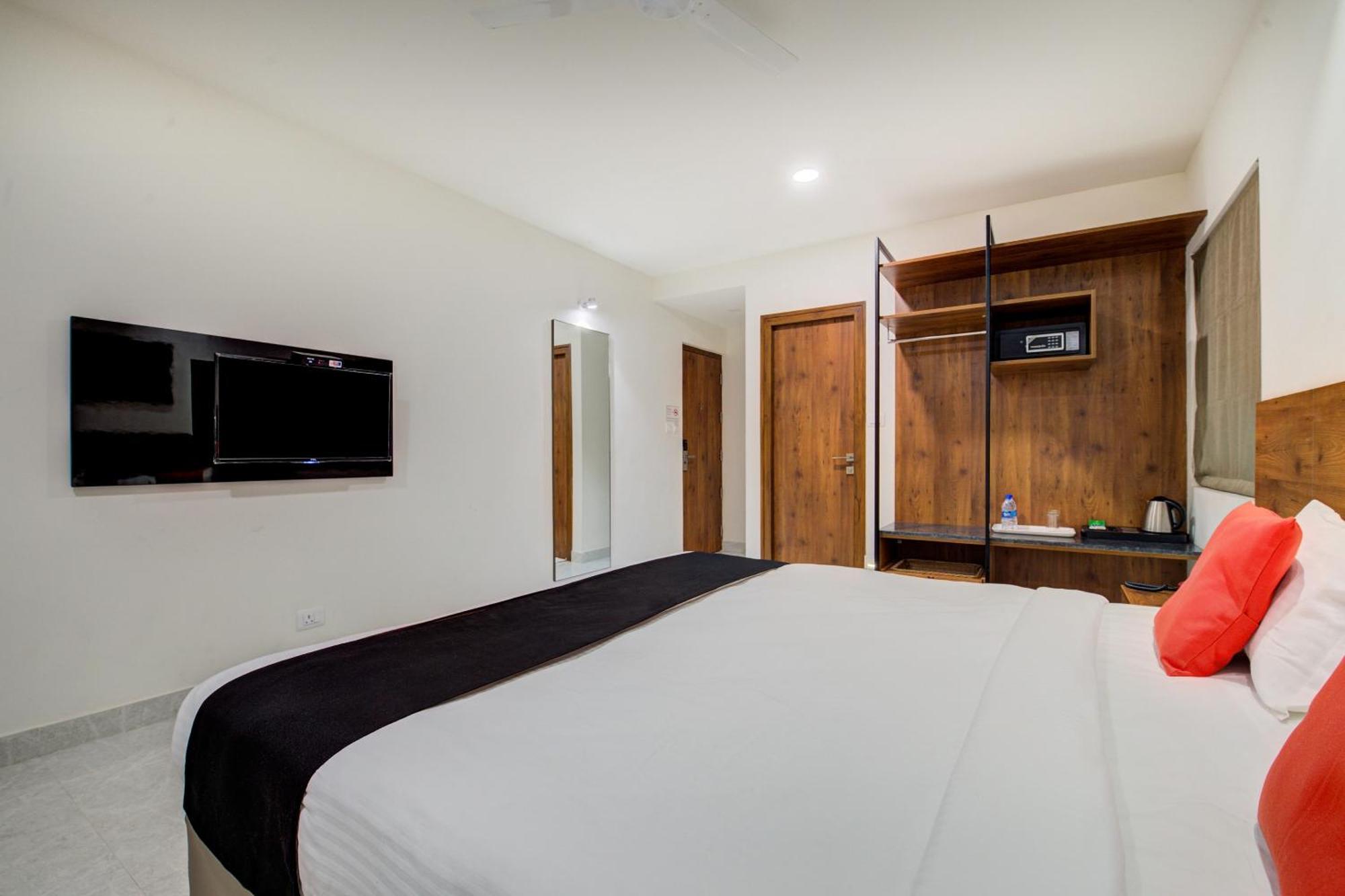 Arunaa Airport Hotel,chennai Chennai
