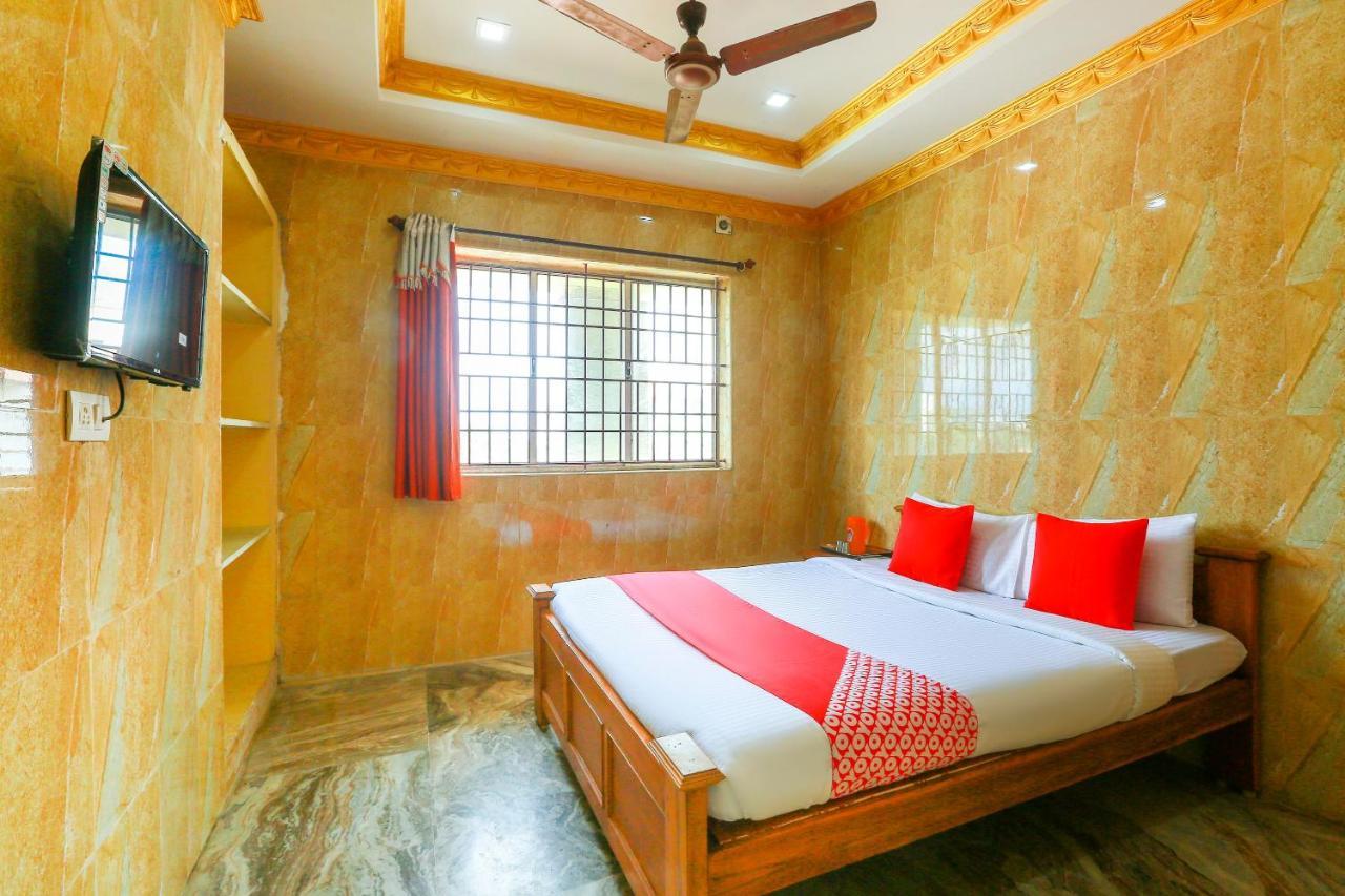 Oyo 68796 Shanthi Mahal 3* Chennai