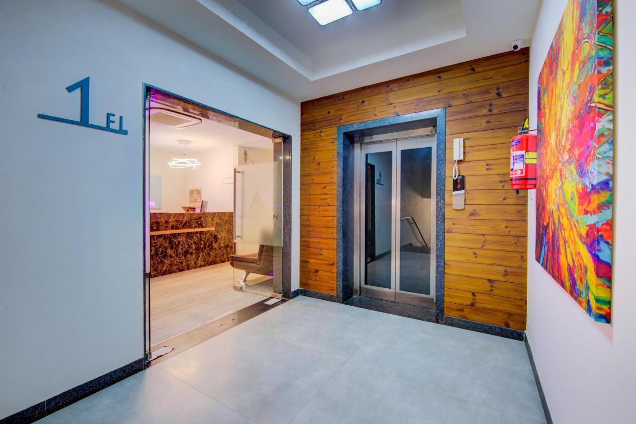 Arunaa Airport Hotel,chennai Hotel 2*
