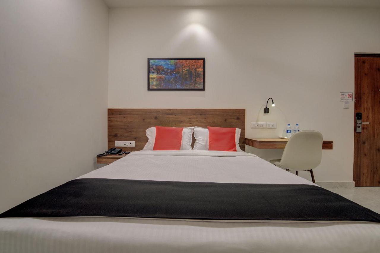 Hotel Arunaa Airport Hotel,chennai