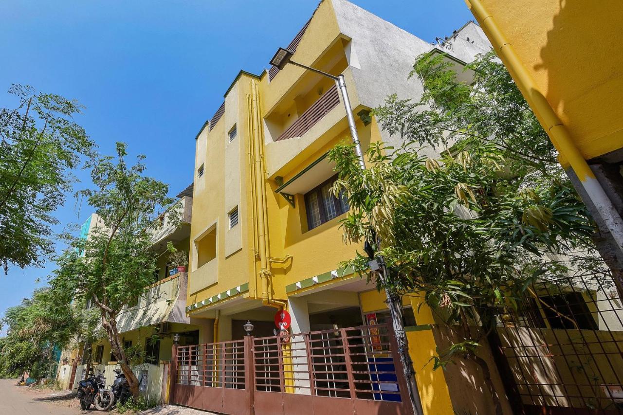 Casa de hóspedes Oyo 61678 Sai Krishna Nithyalam