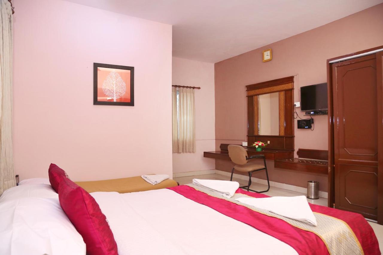 Guest house Daffodils Serviced *