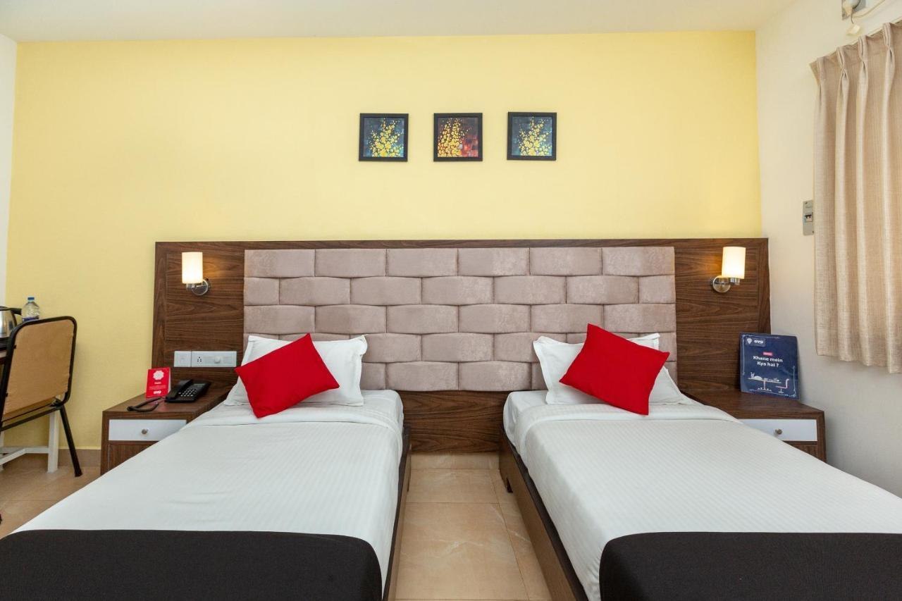 Collection O 41930 Citrine Cheran Nagar Hotel 4*