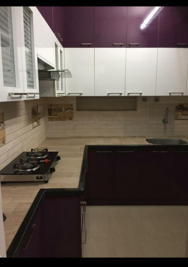 Avvairam Service - C9 Apartment