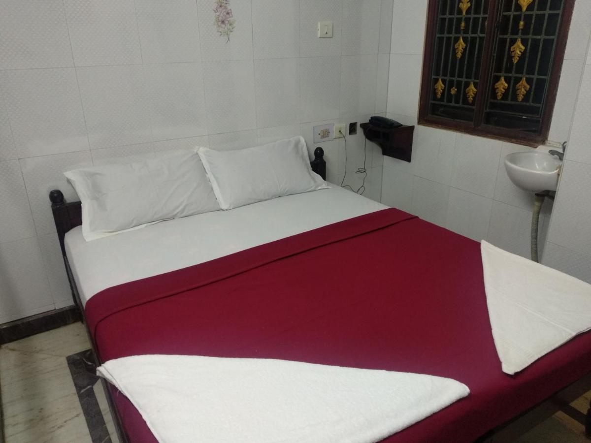 Nile Hotel