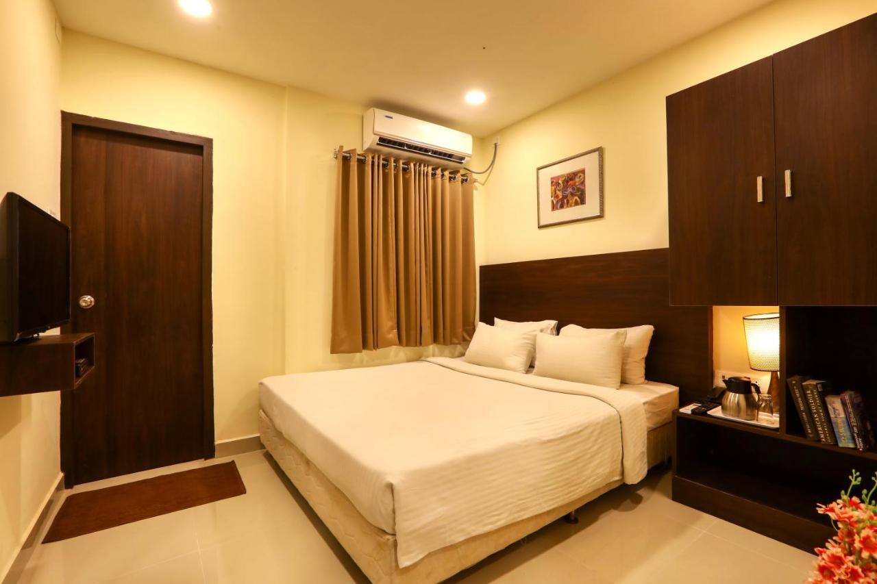 Hotel Blu Ivy Serene Serviced Chennai