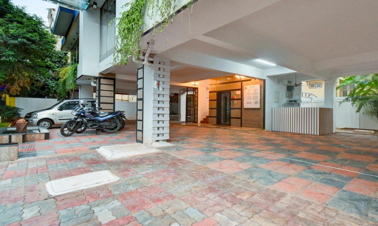 Hotel Treebo Eco Nandanam Chennai