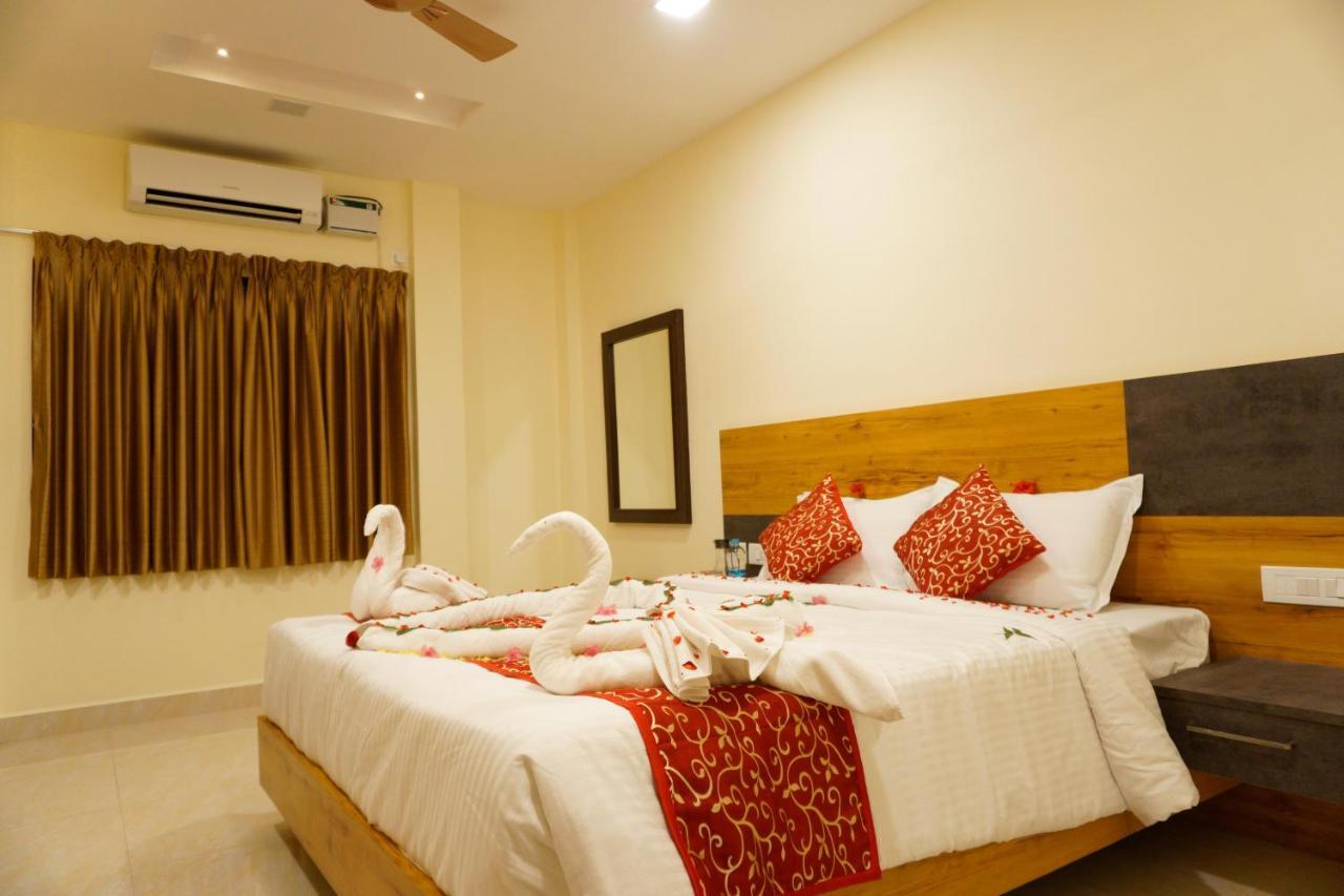 Hotel The Chiraag Chennai