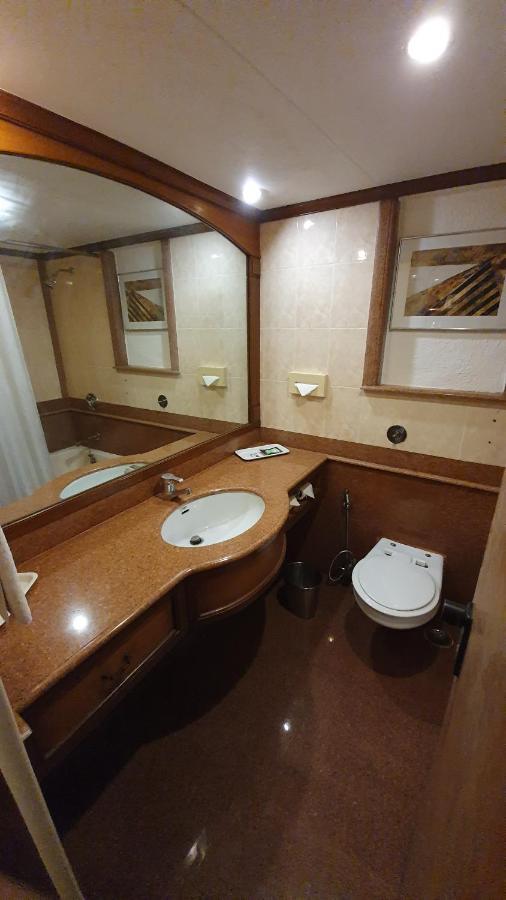 Pride Hotel,