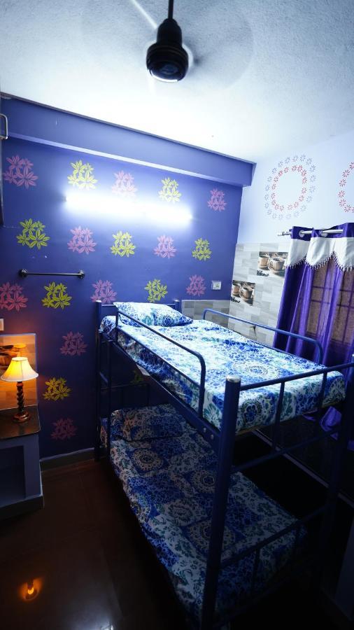 Easvari Grand Pg For Women - Female Only Chennai