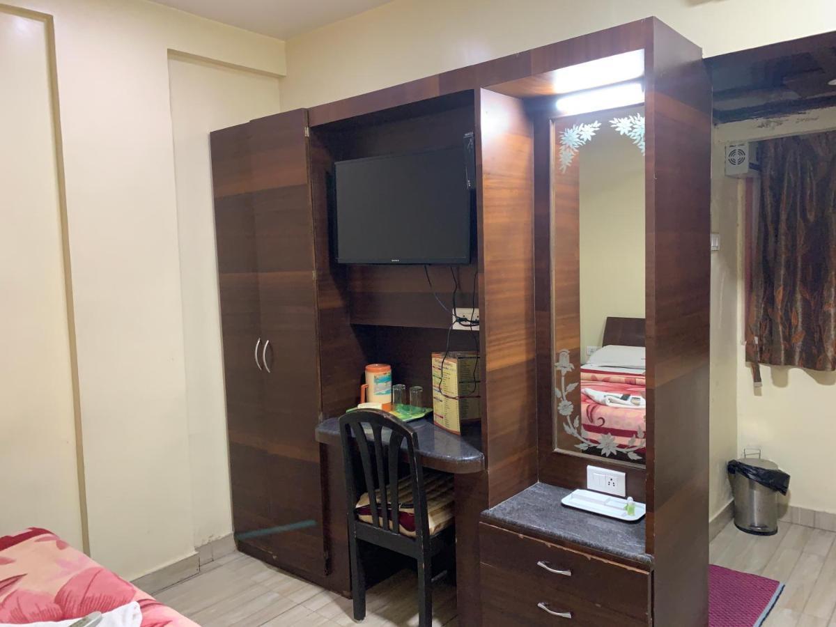 Kanchi Residency Hotel 2*