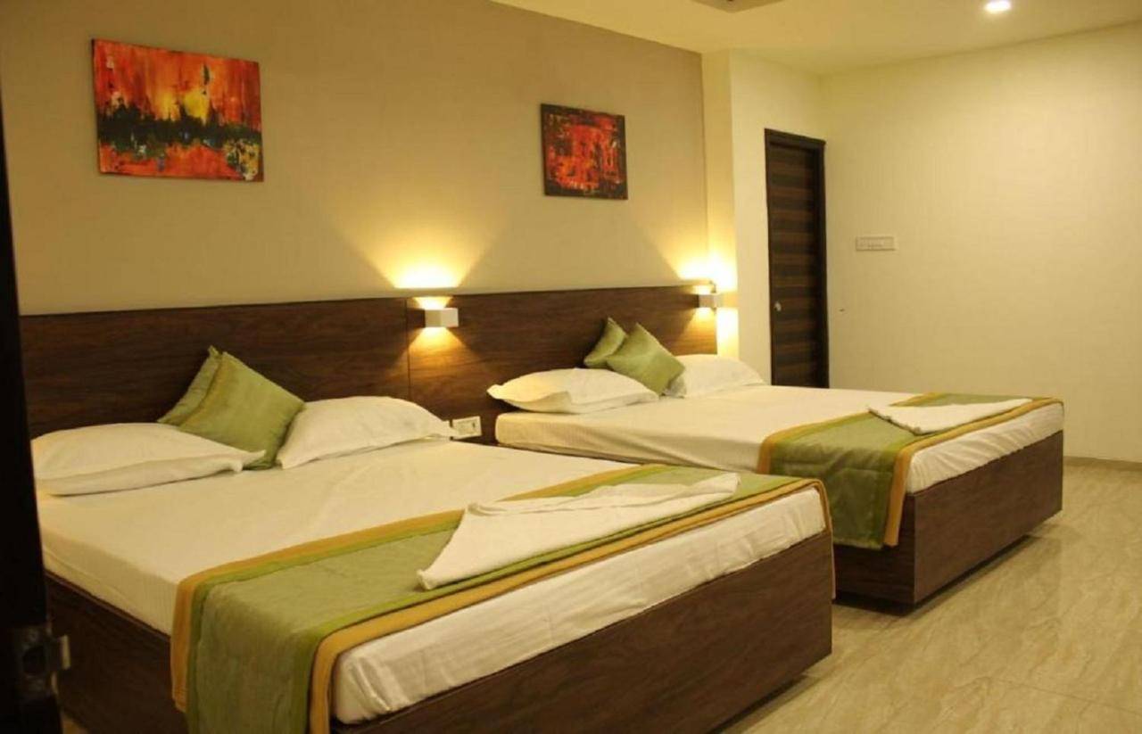 Grand Gaayatris Hotel Chennai