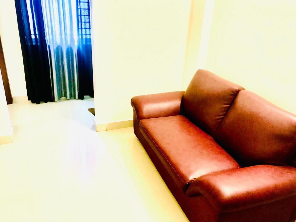 Half Moon Hotel 3*