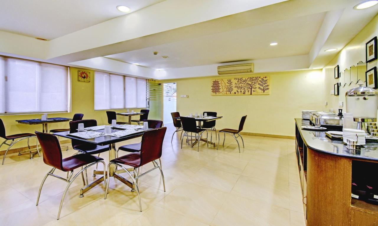 Treebo Vapr Guindy Ekkatuthangal Chennai