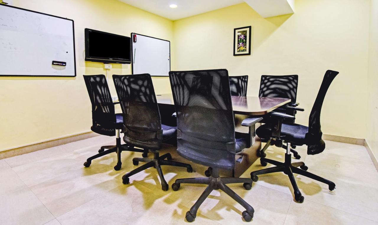 Treebo Vapr Guindy Ekkatuthangal 3* Chennai