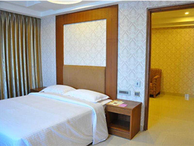 The Vijay Park - Airport Hotel Chennai