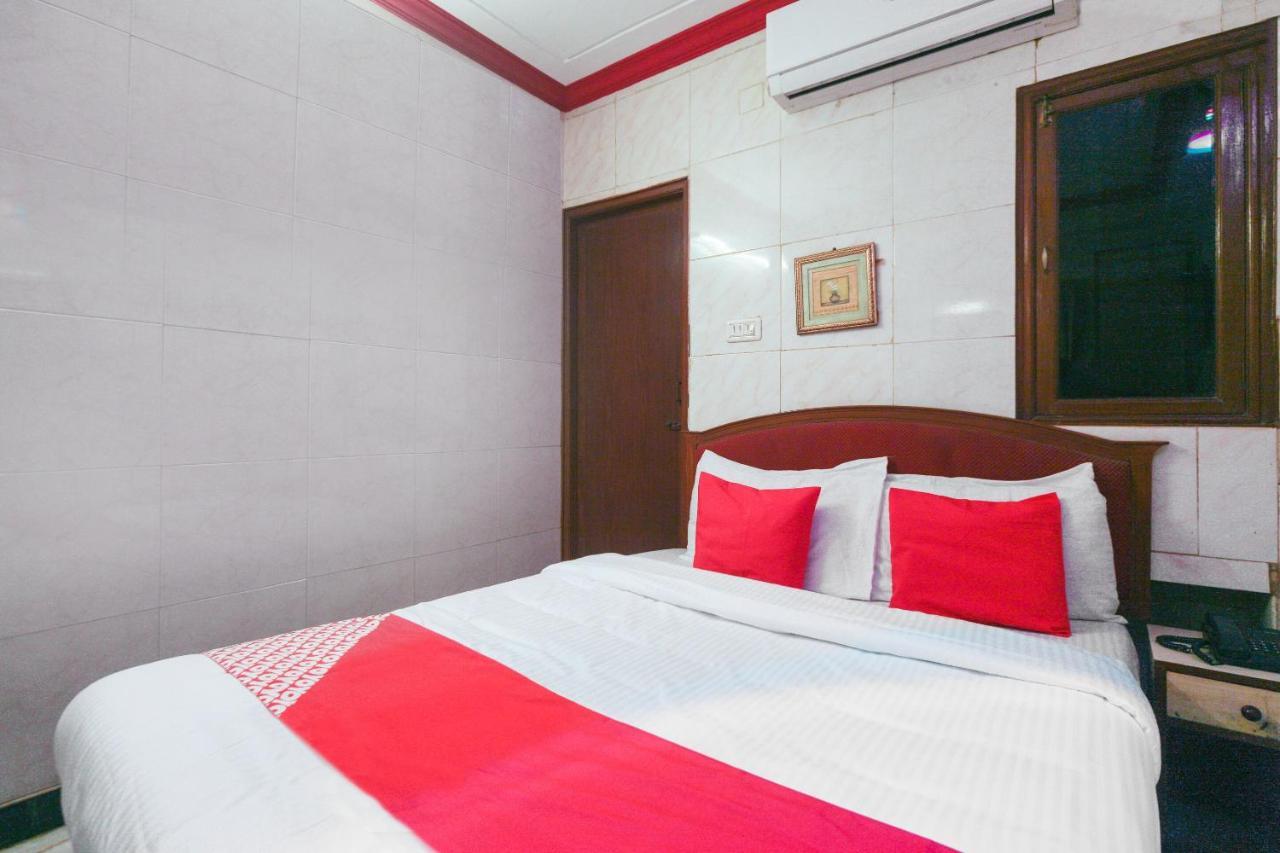 Hotel Oyo 48074 National Towers Residency 3*