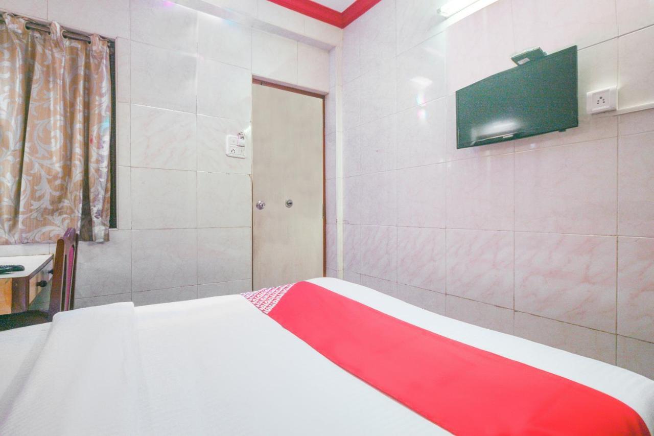 Oyo 48074 National Towers Residency