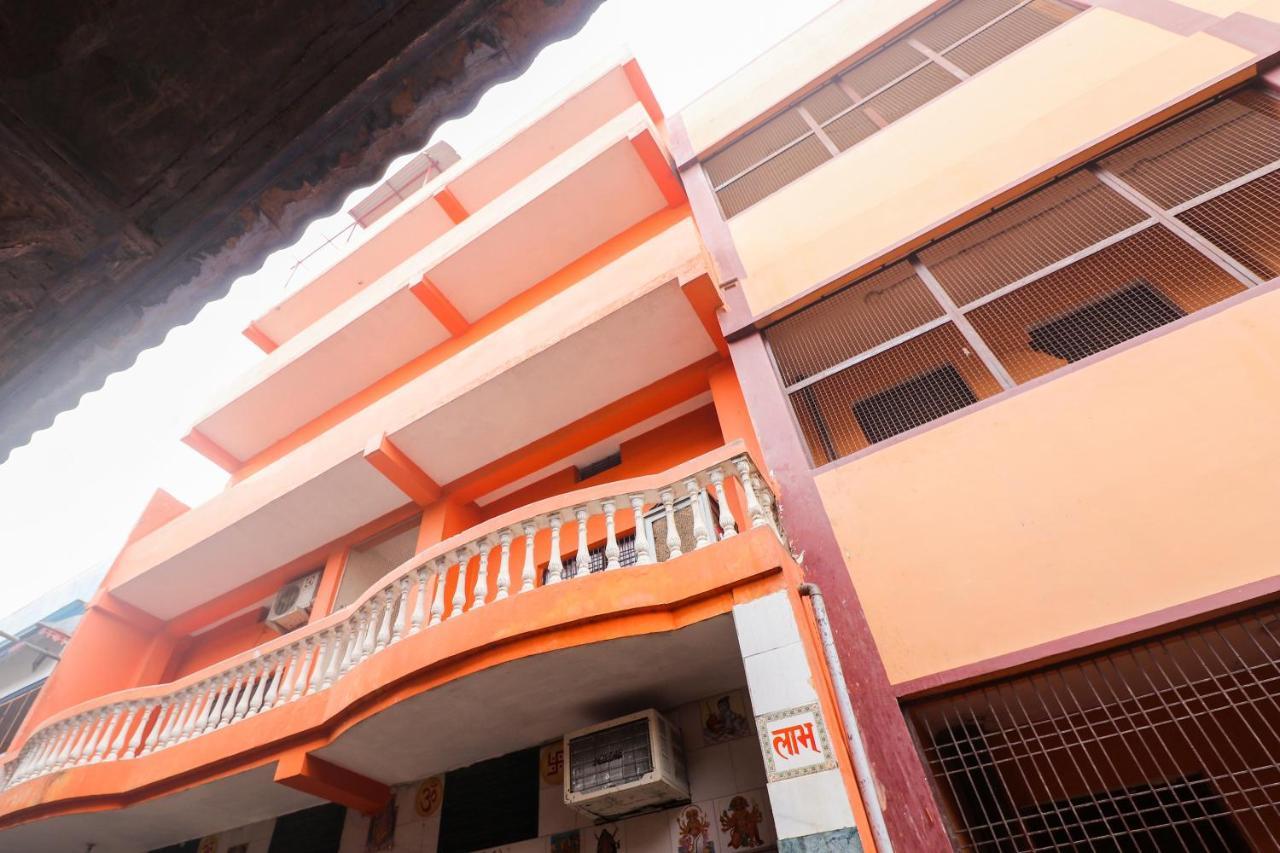 Oyo 7224 Krishna Prasad 3* Chennai