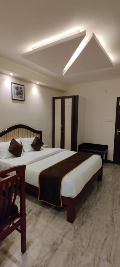 Rmc Travellers Penginapan