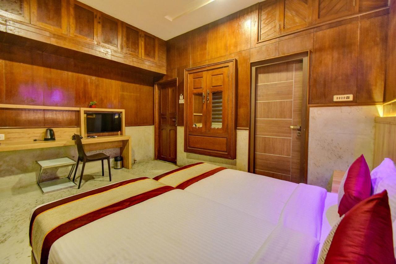 Hotel Fabhotel Nestlay Airport - Nr Airport 3*
