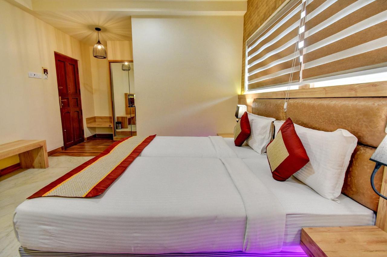 Fabhotel Nestlay Airport - Nr Airport