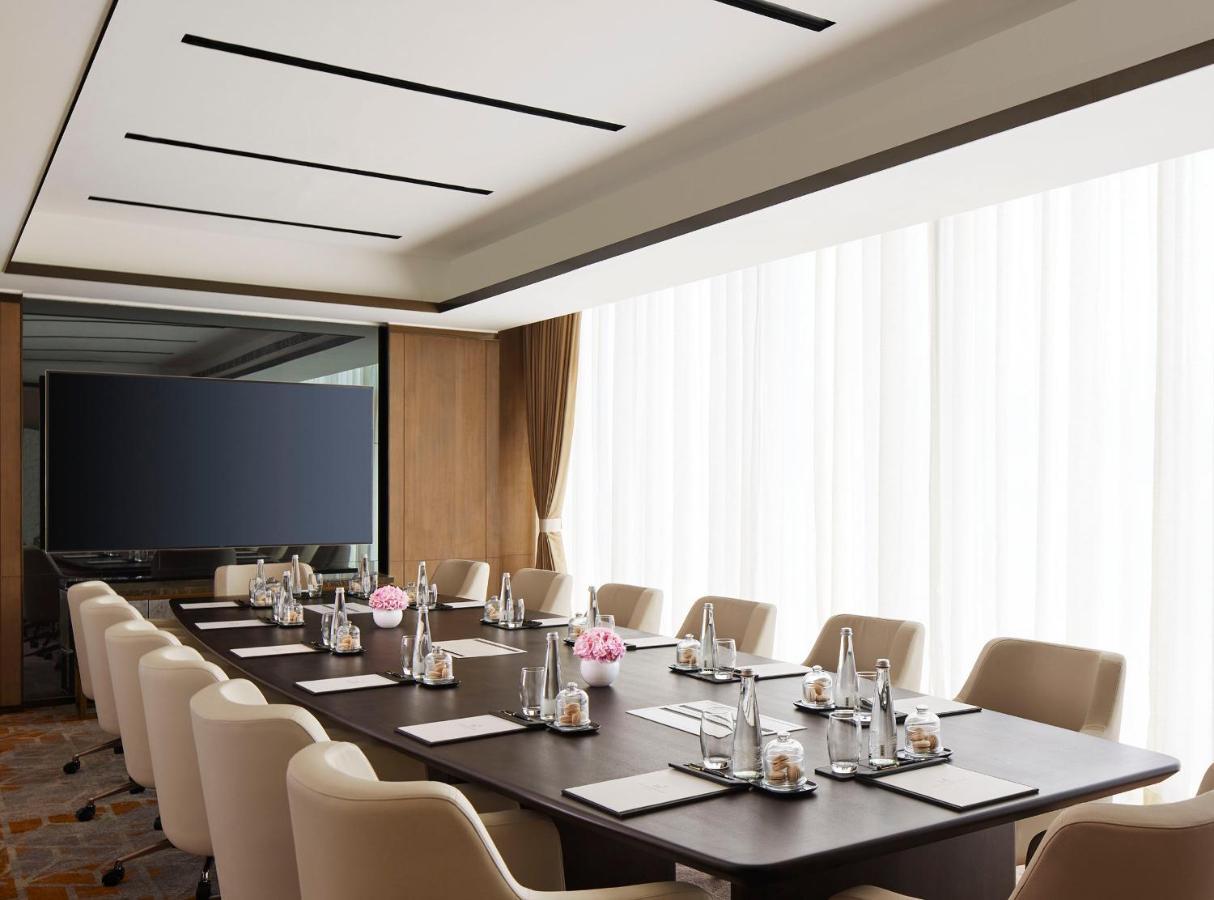 Hotel Taj Wellington Mews