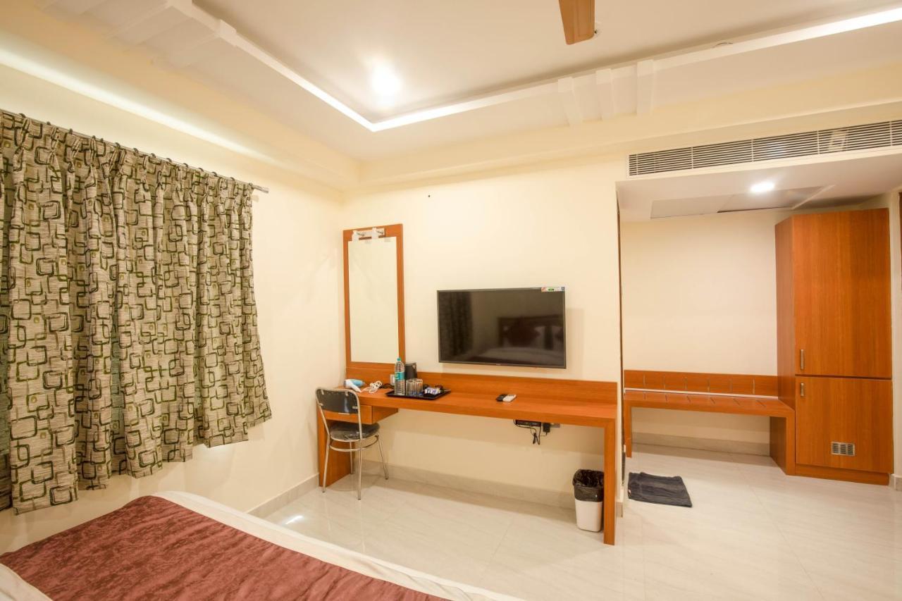 Hotel Grand Galaxy 3*
