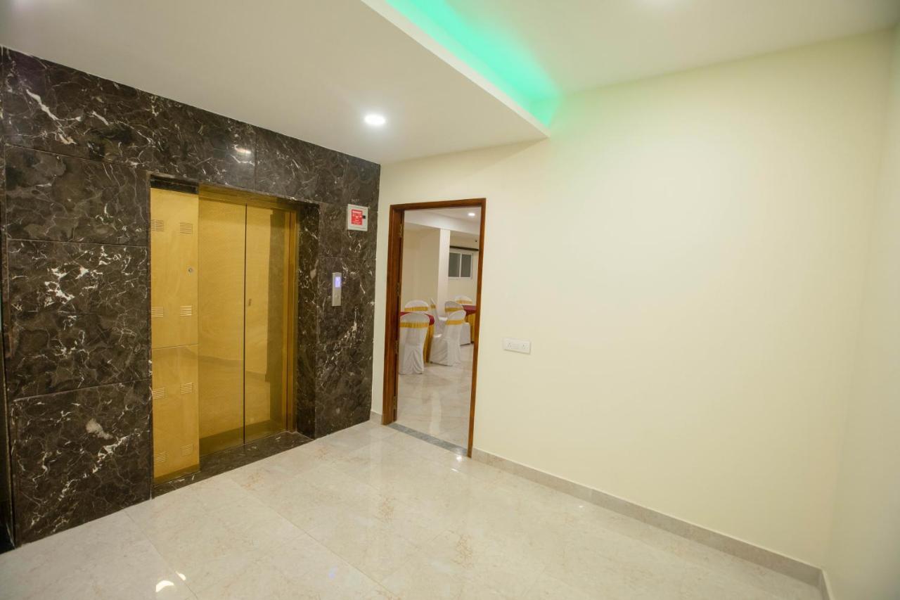 Grand Galaxy Hotel