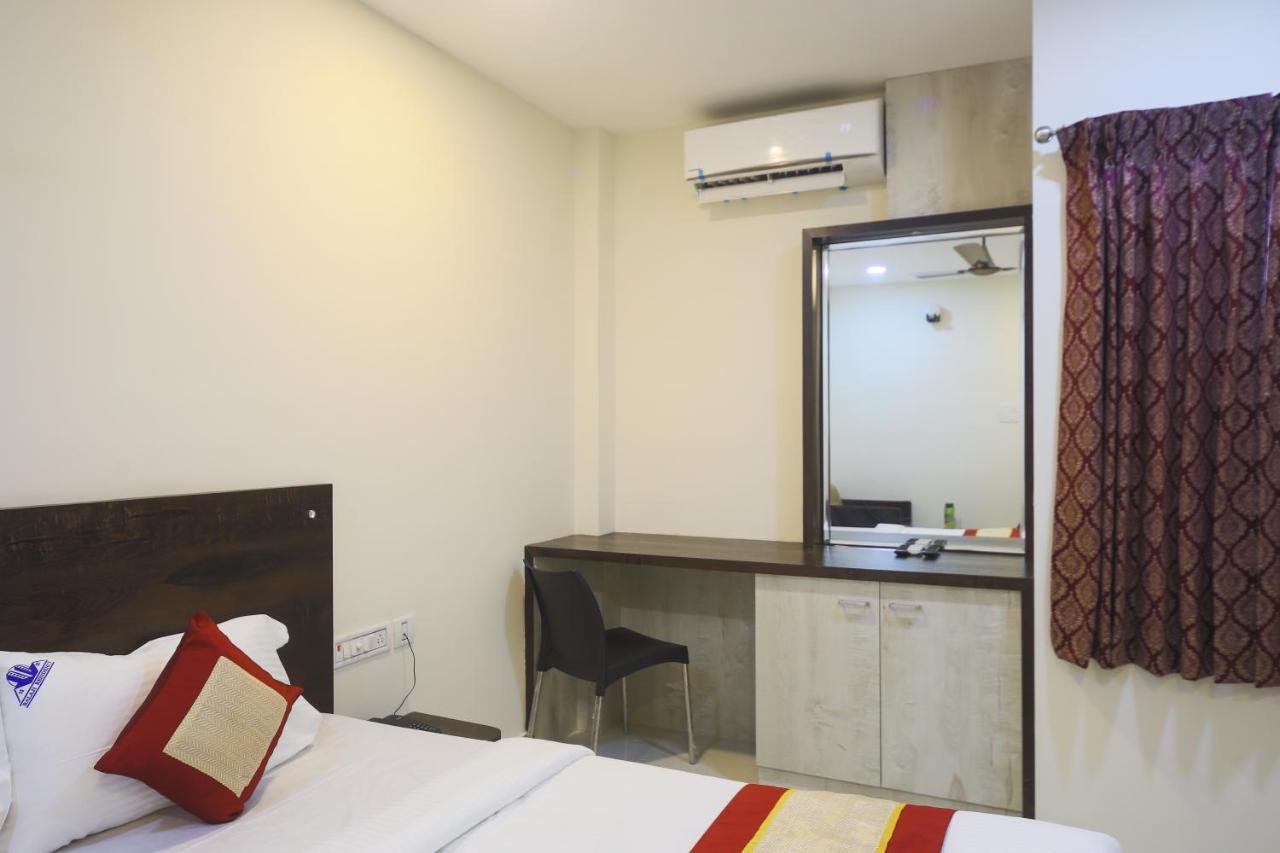 Balaji Residency Hotel