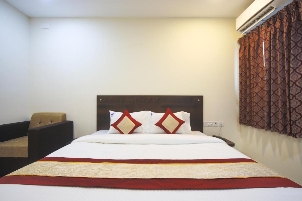 Balaji Residency Hotel