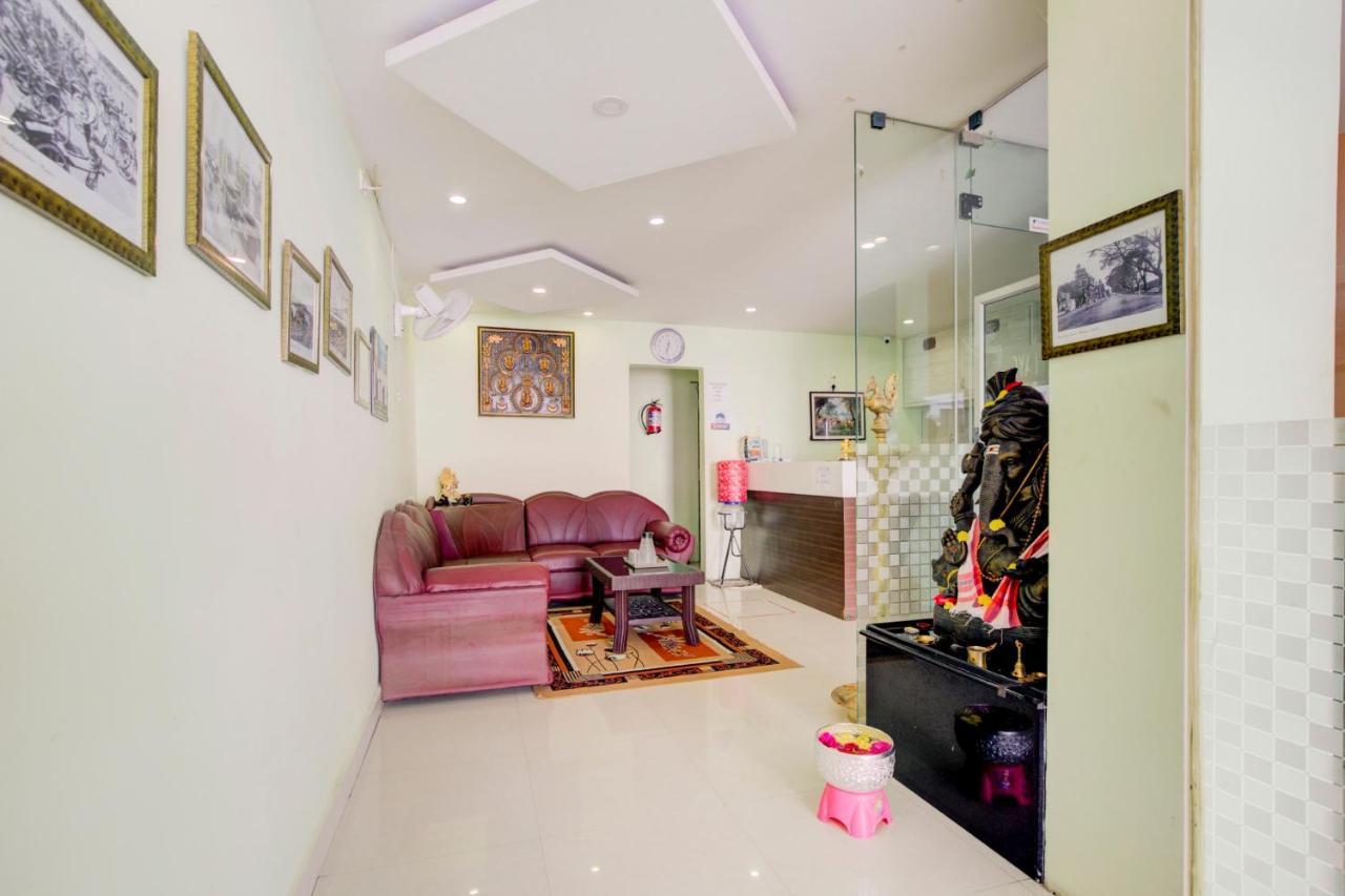 Oyo Flagship Amutha Residency