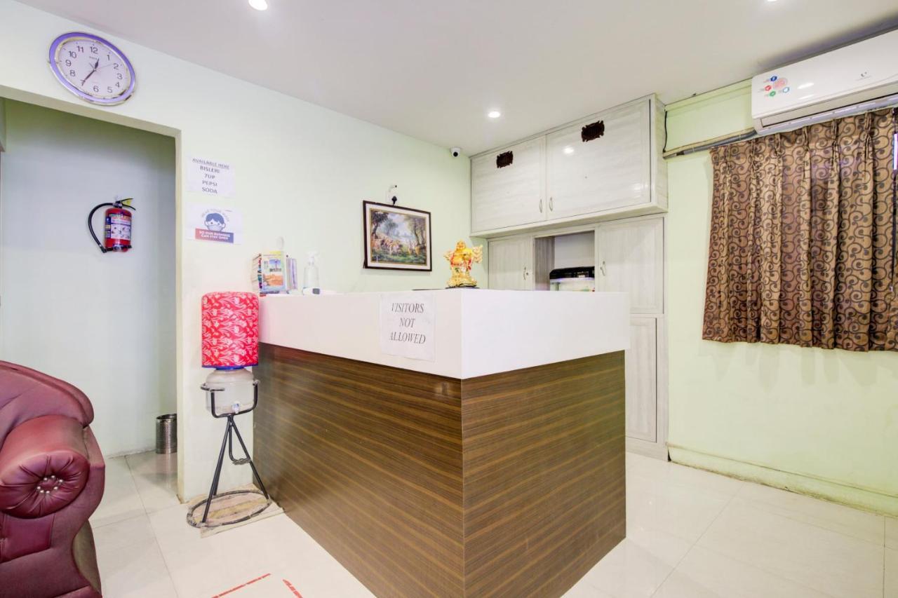 Oyo Flagship Amutha Residency Hotel 3*