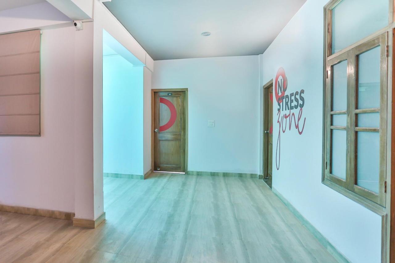 Collection O 76868 Grace Residency Airport Metro Station 3* Chennai
