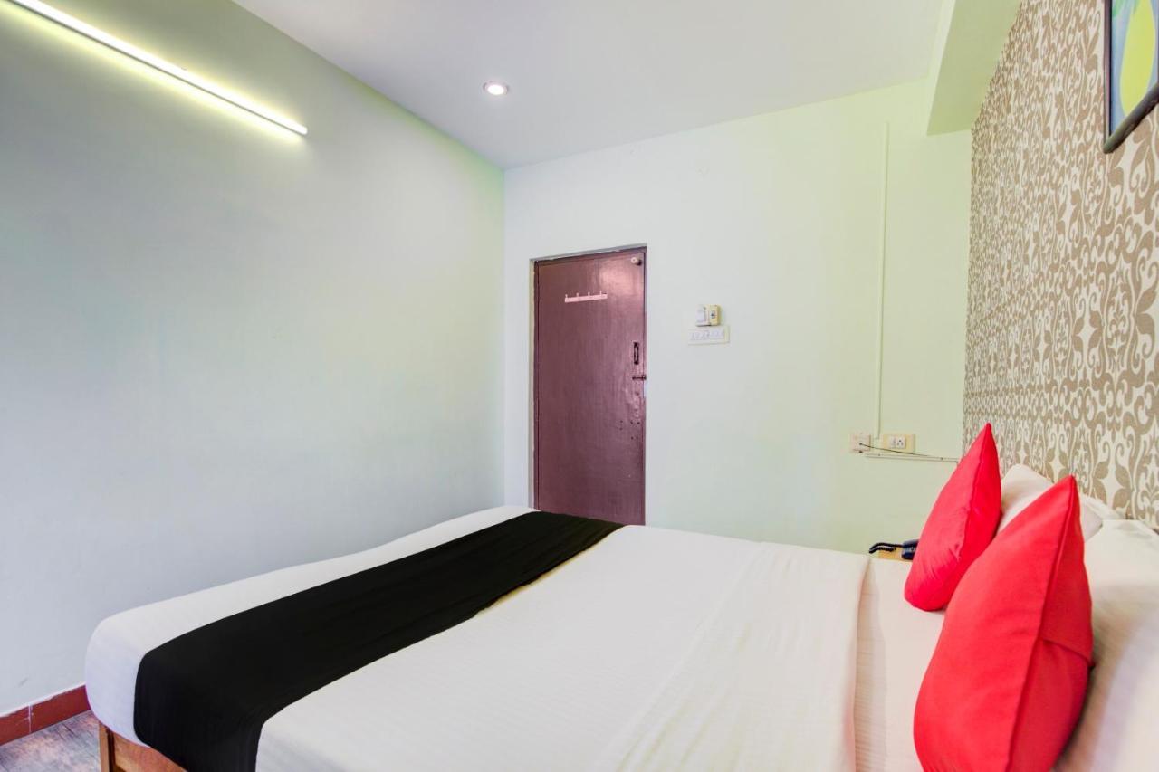 Oyo Flagship Amutha Residency Hotel 3*