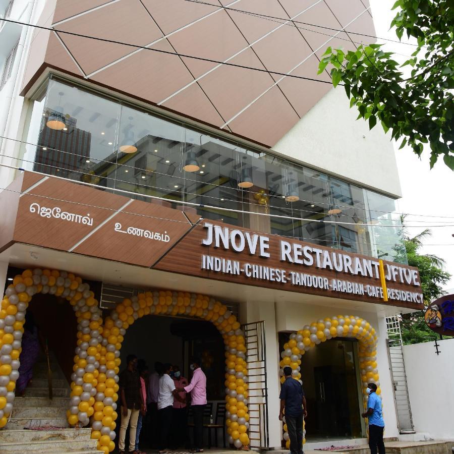 Jfive Residency Hotel 2*