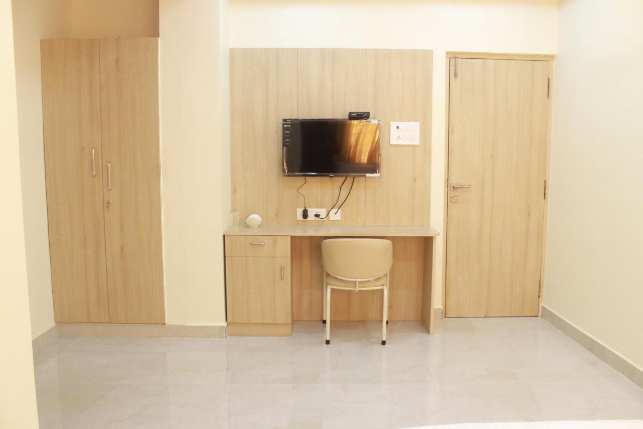 Jfive Residency Hotel Chennai