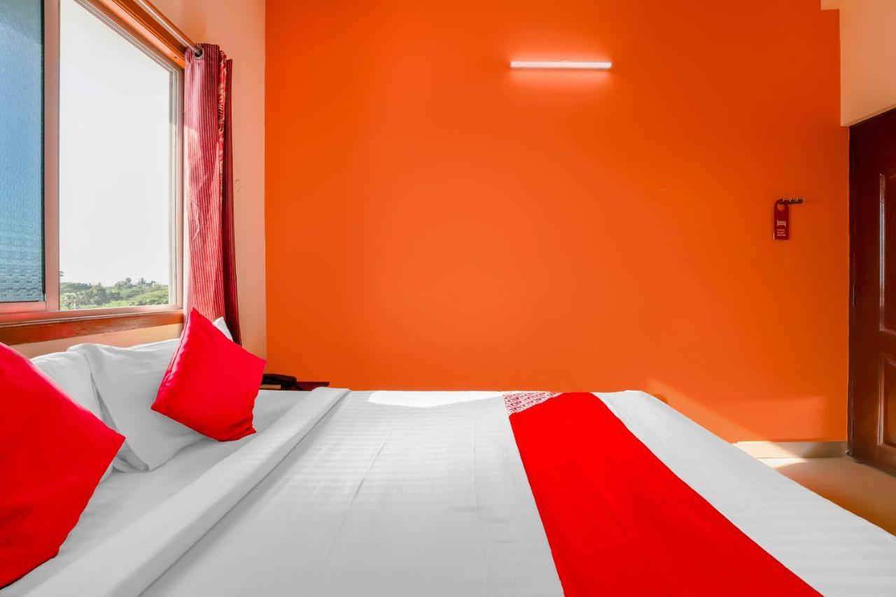 Flagship Annai Arul Residency Hotel