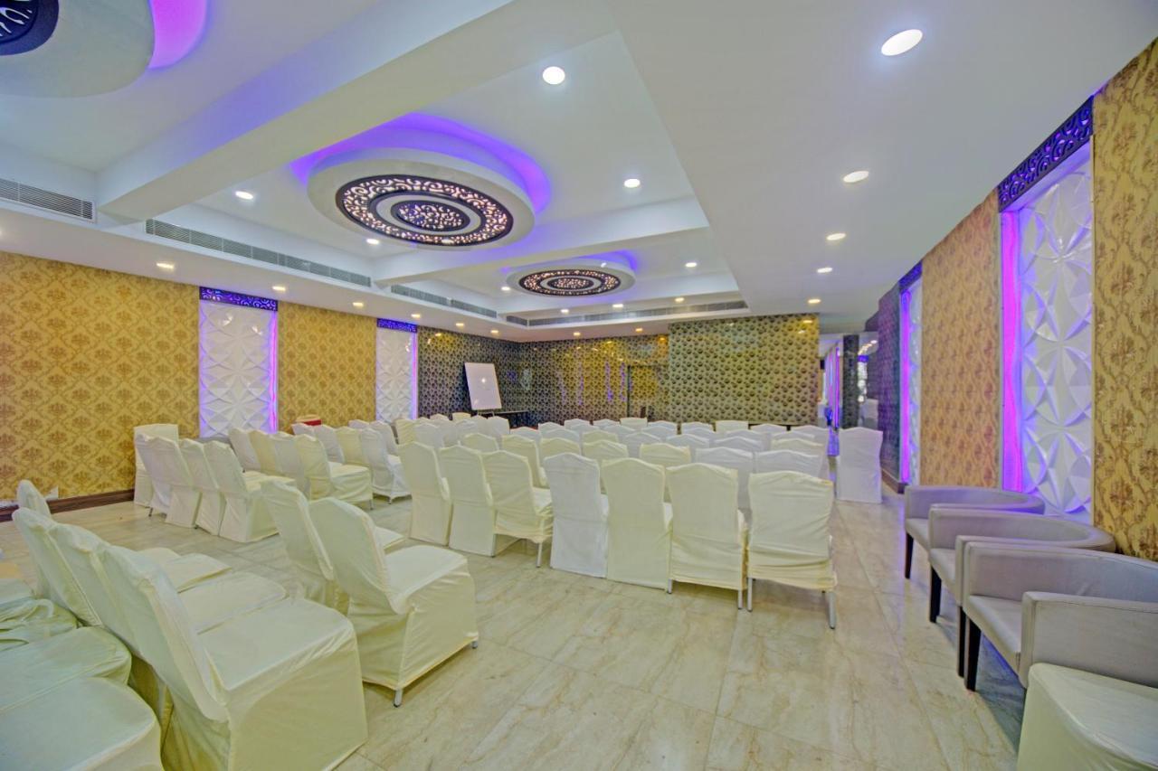 Hotel Townhouse 515 Iris T Nagar Near Shri Ayyappan Temple